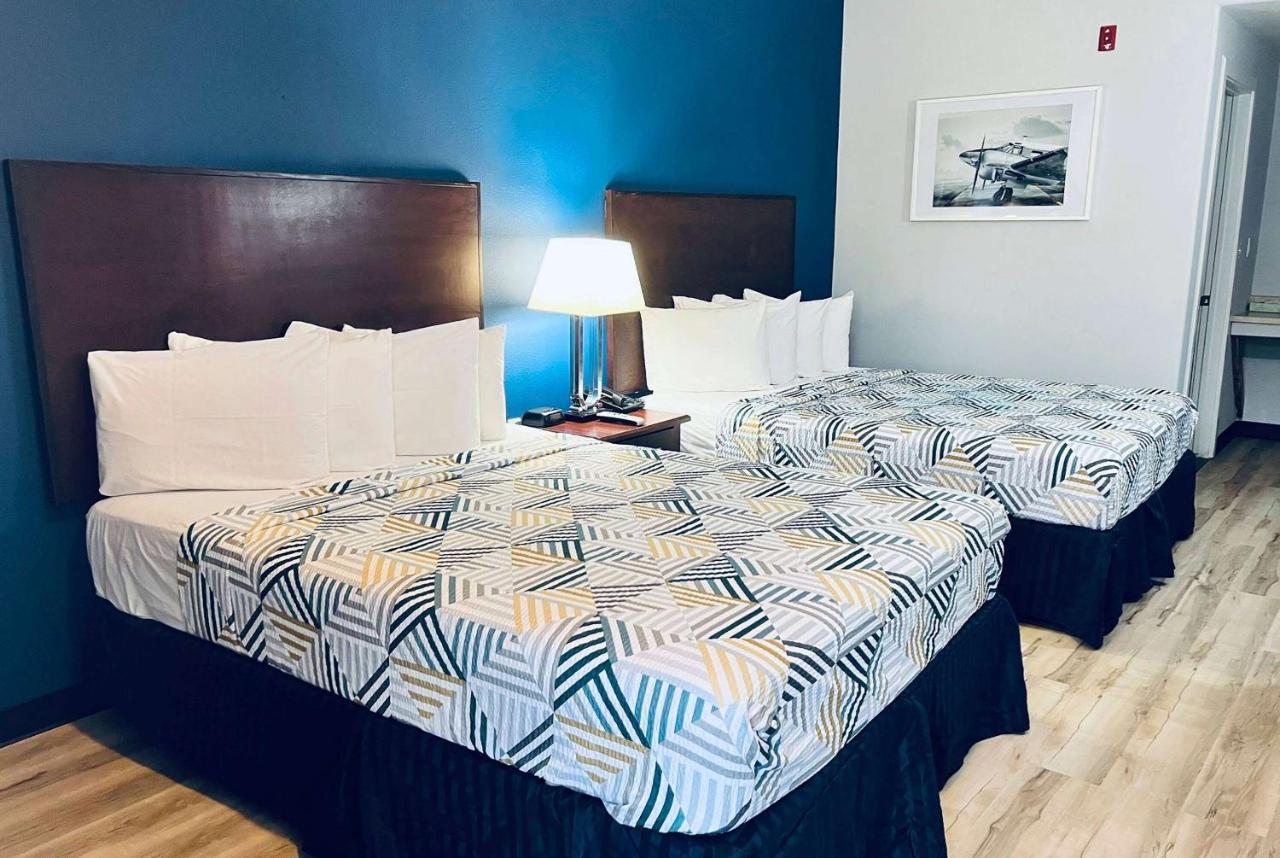 Baymont By Wyndham Ridgecrest Μοτέλ Εξωτερικό φωτογραφία